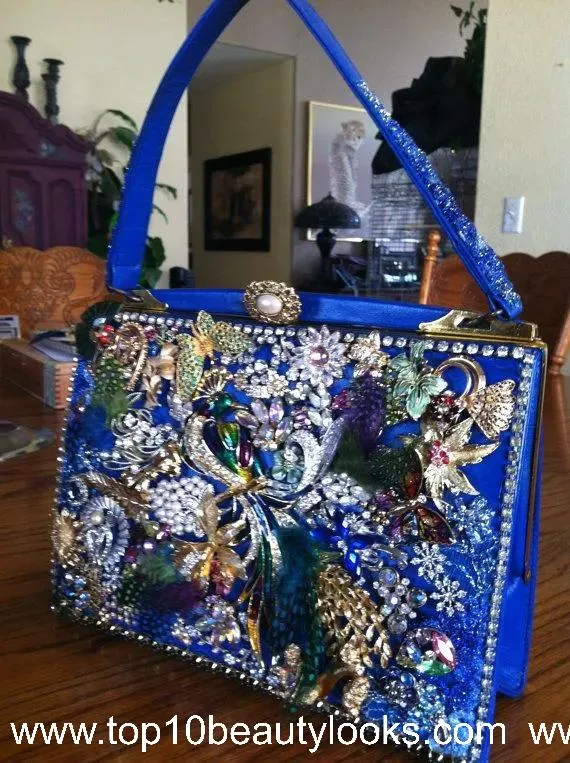 Vintage Brooch Styling Ideas